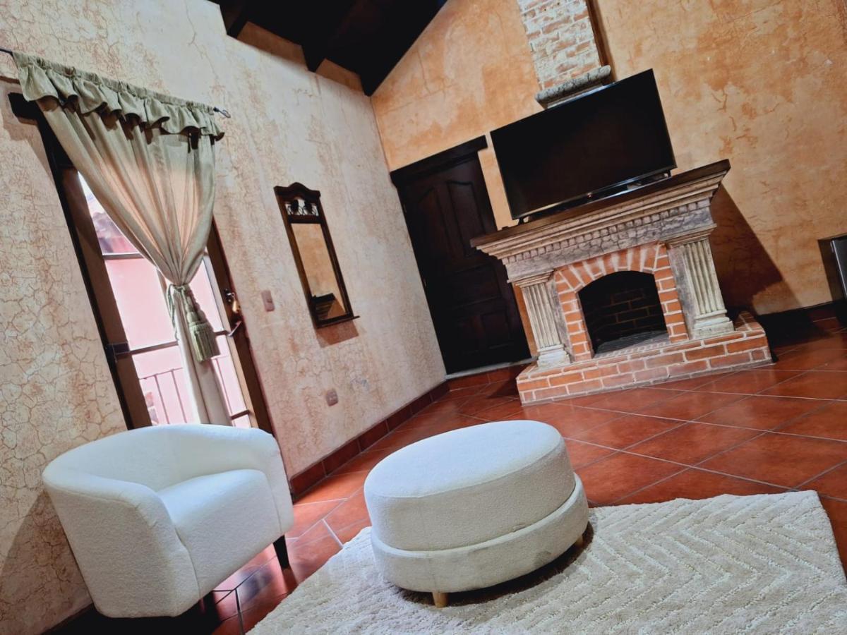 Hotel Boutique Casa Del Angel Антигуа-Гватемала Экстерьер фото