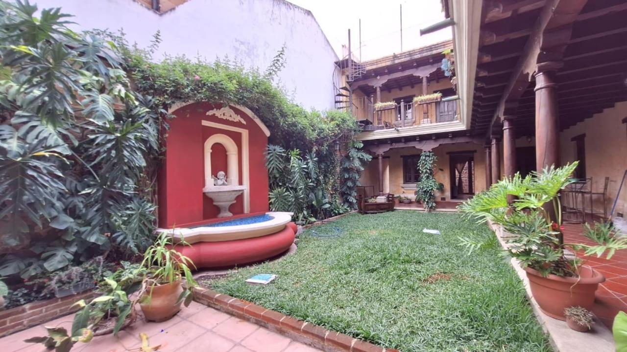Hotel Boutique Casa Del Angel Антигуа-Гватемала Экстерьер фото