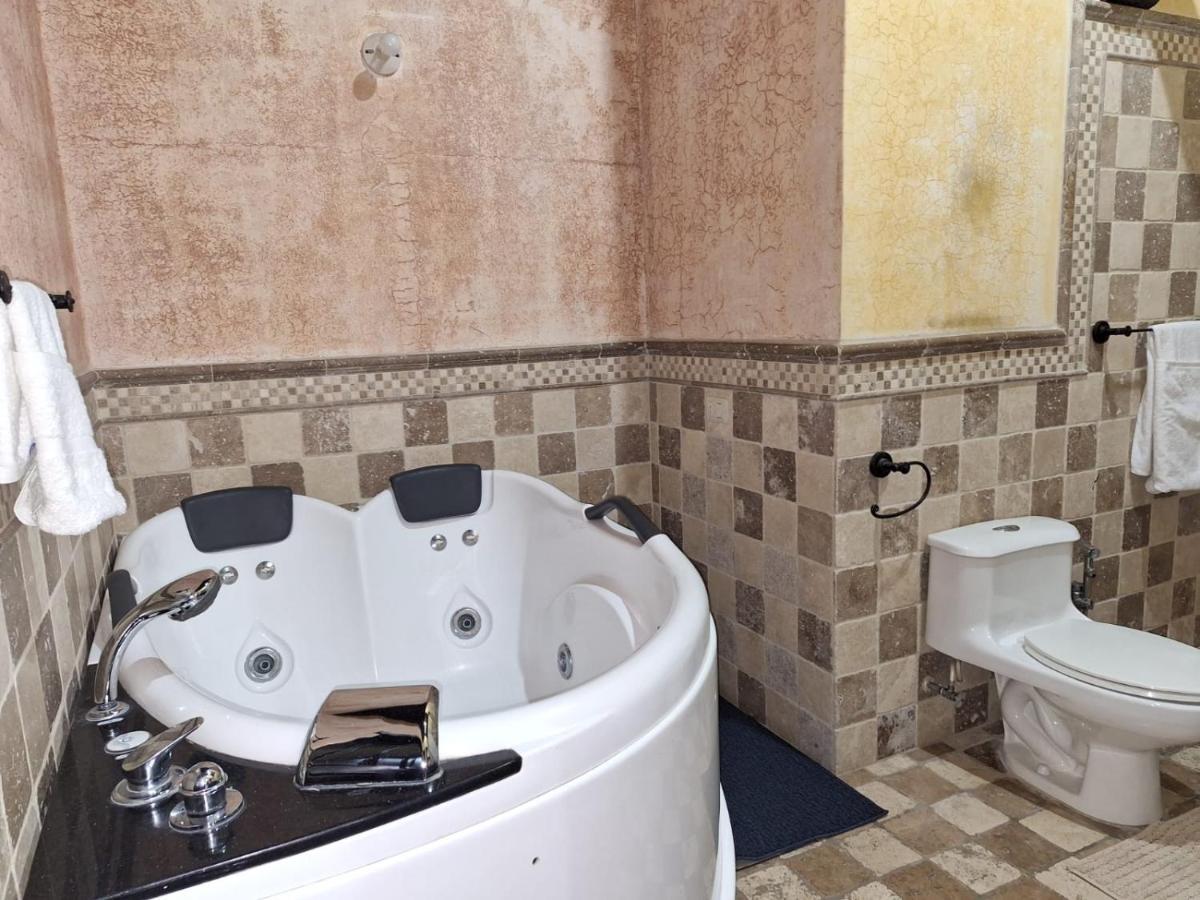 Hotel Boutique Casa Del Angel Антигуа-Гватемала Экстерьер фото