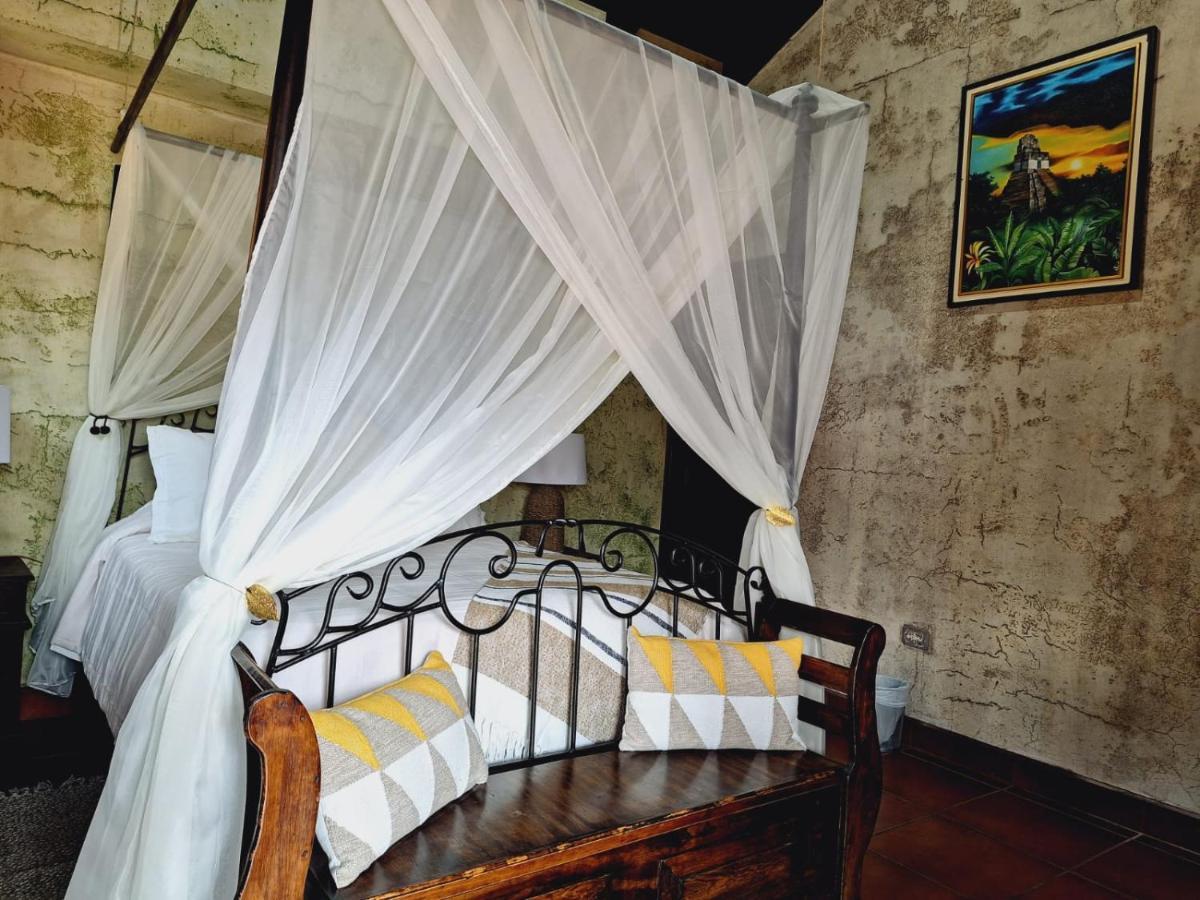 Hotel Boutique Casa Del Angel Антигуа-Гватемала Экстерьер фото